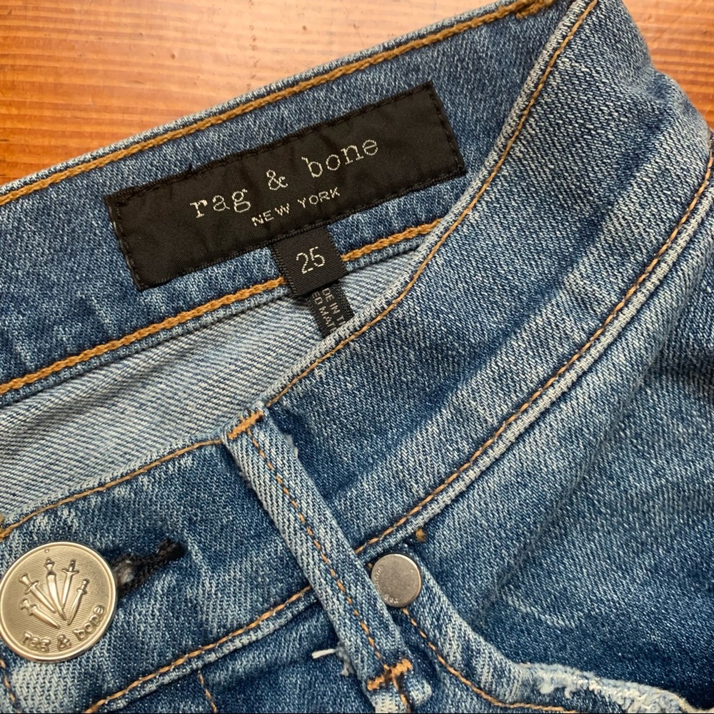 Rare Rag & Bone Jeans - Picture 2 of 4